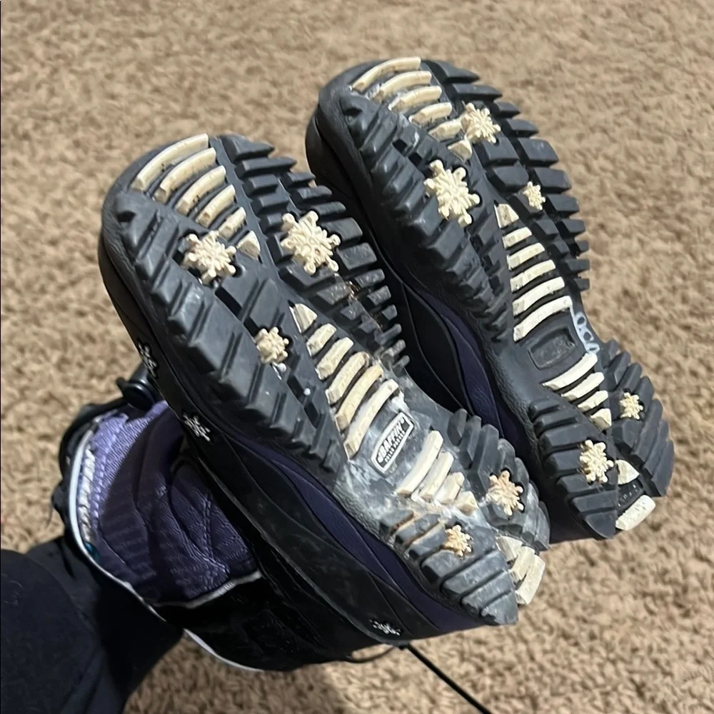 Baffin Kids Purple and Black Snow Boots 7T